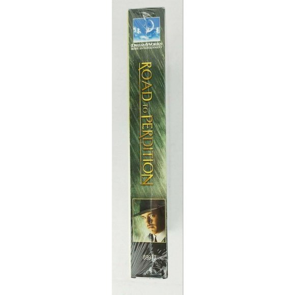 Road To Perdition New Sealed VHS Tom Hanks Jude Law Paul Newman Videocassette - Picture 3 of 5